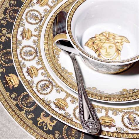 coppa cristallo versace|Versace Rosenthal, il gusto glamour italiano .